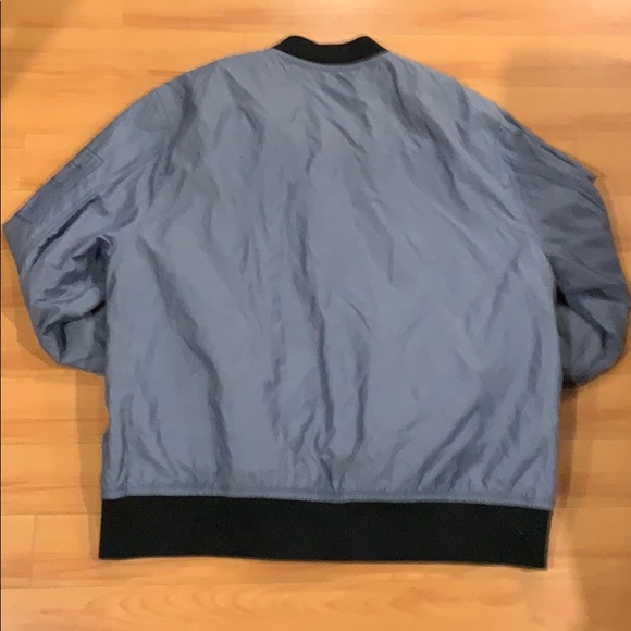 Jacket - Picture 2 of 3